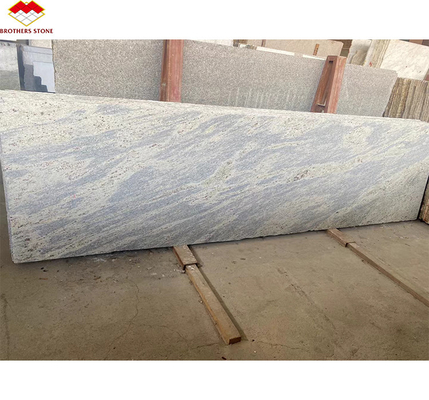 شرائح الجرانيت ذات الملمس الأبيض المقطوعة حسب الحجم المصدرة من الهند لتصميم الفيلات والفنادق