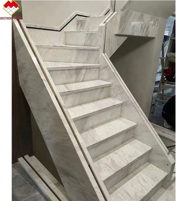 مصباح LED الحديث بعد الدرج الداخلي المضاد للنزلق تصميم الرخام الأبيض الكريستالي FOB