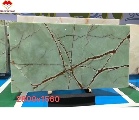 اللوحات الرخامية الخضراء من الأنيكس خيار رائع لتصميم الحمام والزينة الداخلية