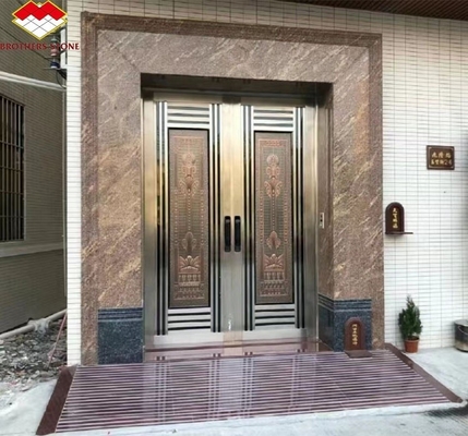 جرانيت كاليفورنيا الذهبية الملمعة المقطعة حسب الحجم للسلالم وإطار الأبواب في الهواء الطلق الحديث