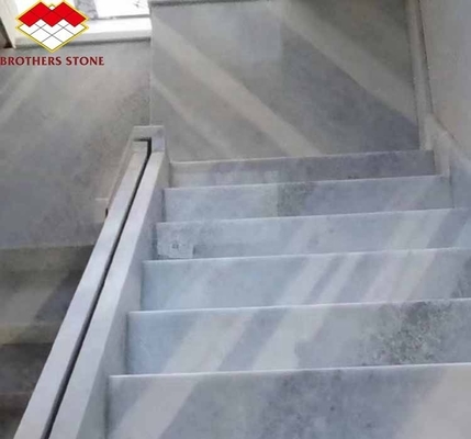 قم بتحديث قاعة السلالم المعيشية الخاصة بك مع 20 ملم Blue Ice Onyx Stone Veneer و Backlight