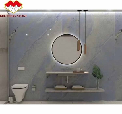 قم بتحديث قاعة السلالم المعيشية الخاصة بك مع 20 ملم Blue Ice Onyx Stone Veneer و Backlight