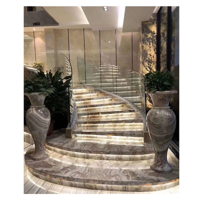 تصميم داخلي عصري أسلوب متعدد الألوان الأونيكس الخشب العروق السلالم الرخامية مع الحواجز الزجاجية