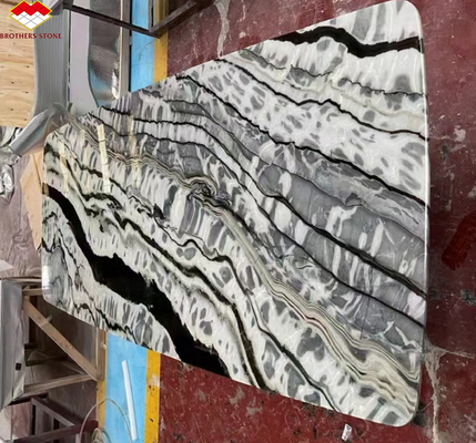 تحويل طاولة الطعام الخاصة بك مع البرازيل شعبية الحجر باندا انطباع لوح الرخام