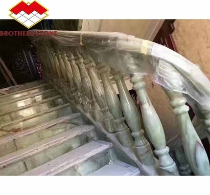 عقدة الرخام الأنيكس البيضاء والخضراء للدرج عمود الرصيف الملمع الحديث